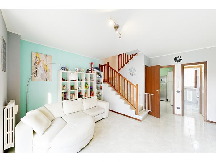 villa /abitazione a schiera